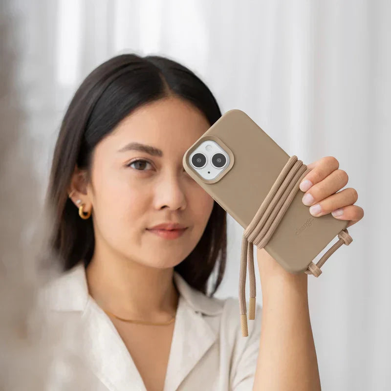 iPhone 15 Series Necklace Case Detachable