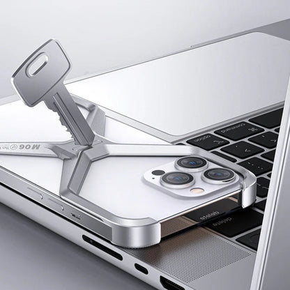 iPhone 15 Series Aluminum Alloy Hollow Cover iPhone