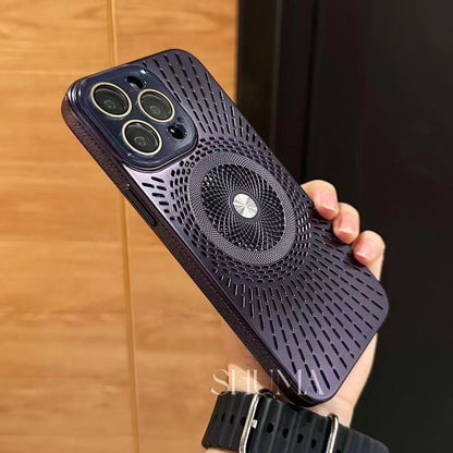 Ice-feeling hollow heat dissipation magnetic charging lens iPhone Case